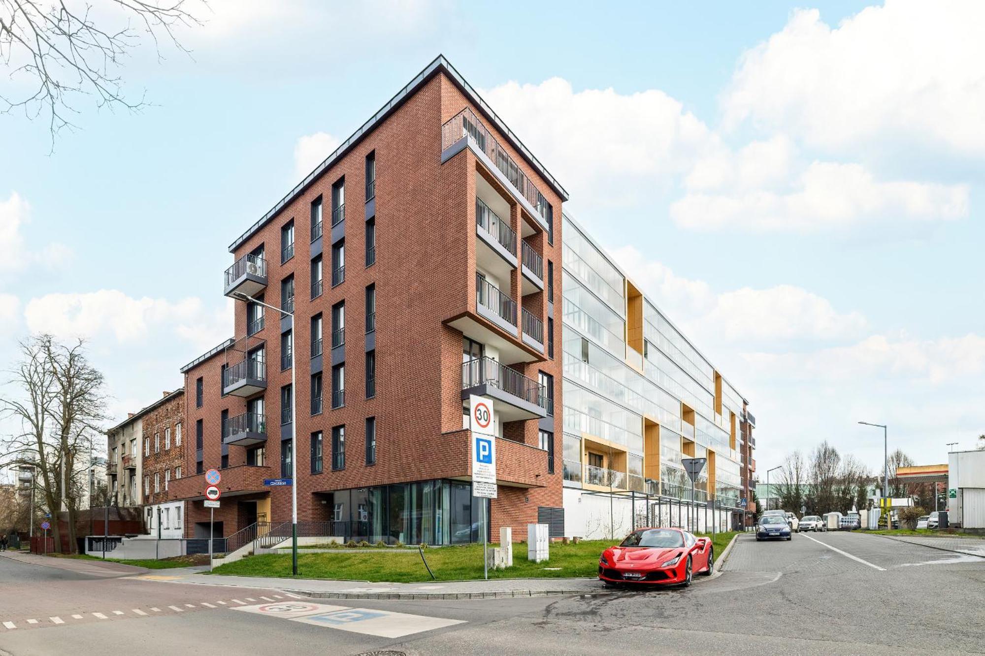 Cozy Apartment Orawska With Balcony By Noclegi Renters Krasków Eksteriør bilde